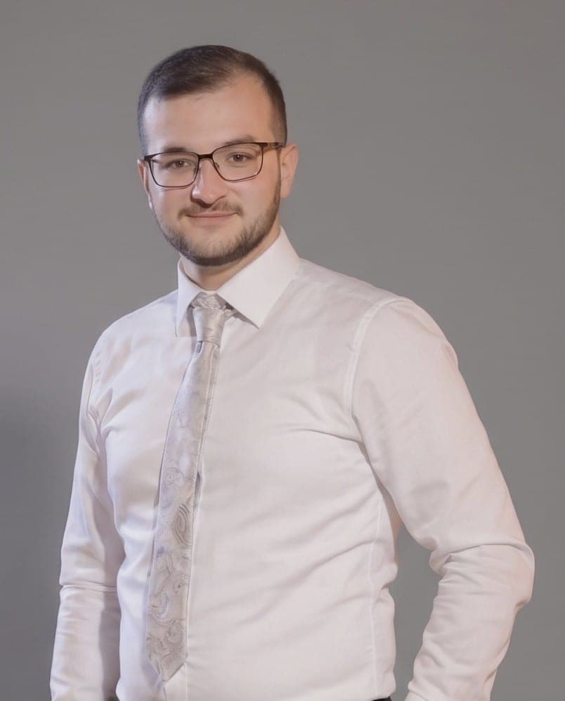 Sargis Erikjan, Kfz-Sachverständiger